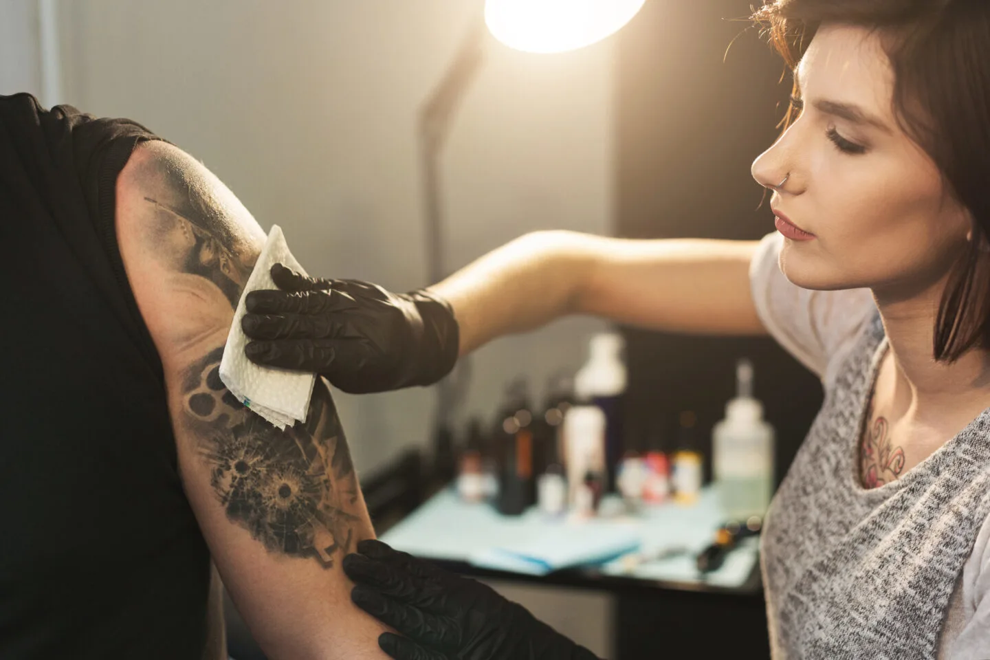 Is Aquaphor Or Vaseline Better For Healing Tattoos & Healing Wounds?