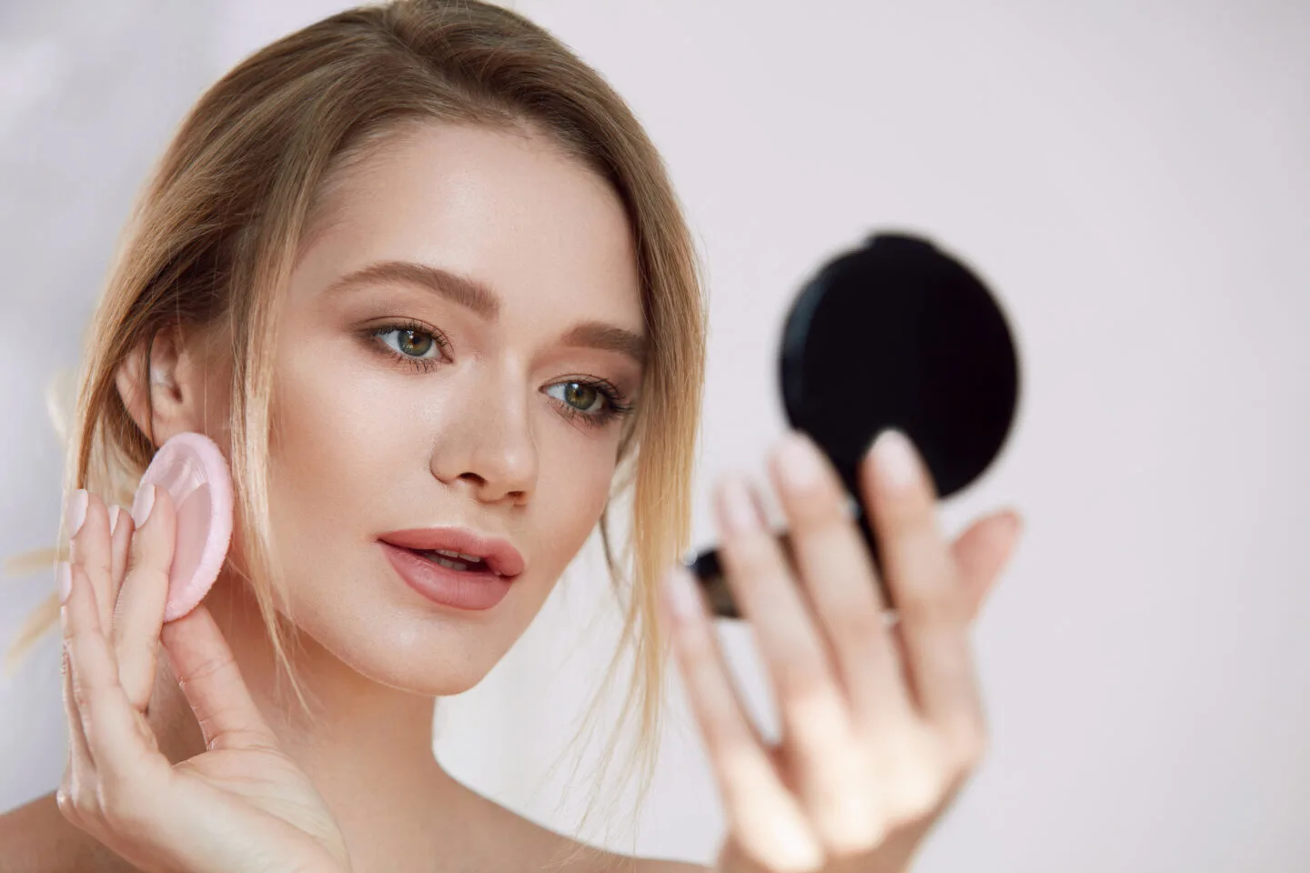 How To Prevent Your Makeup From Separating?