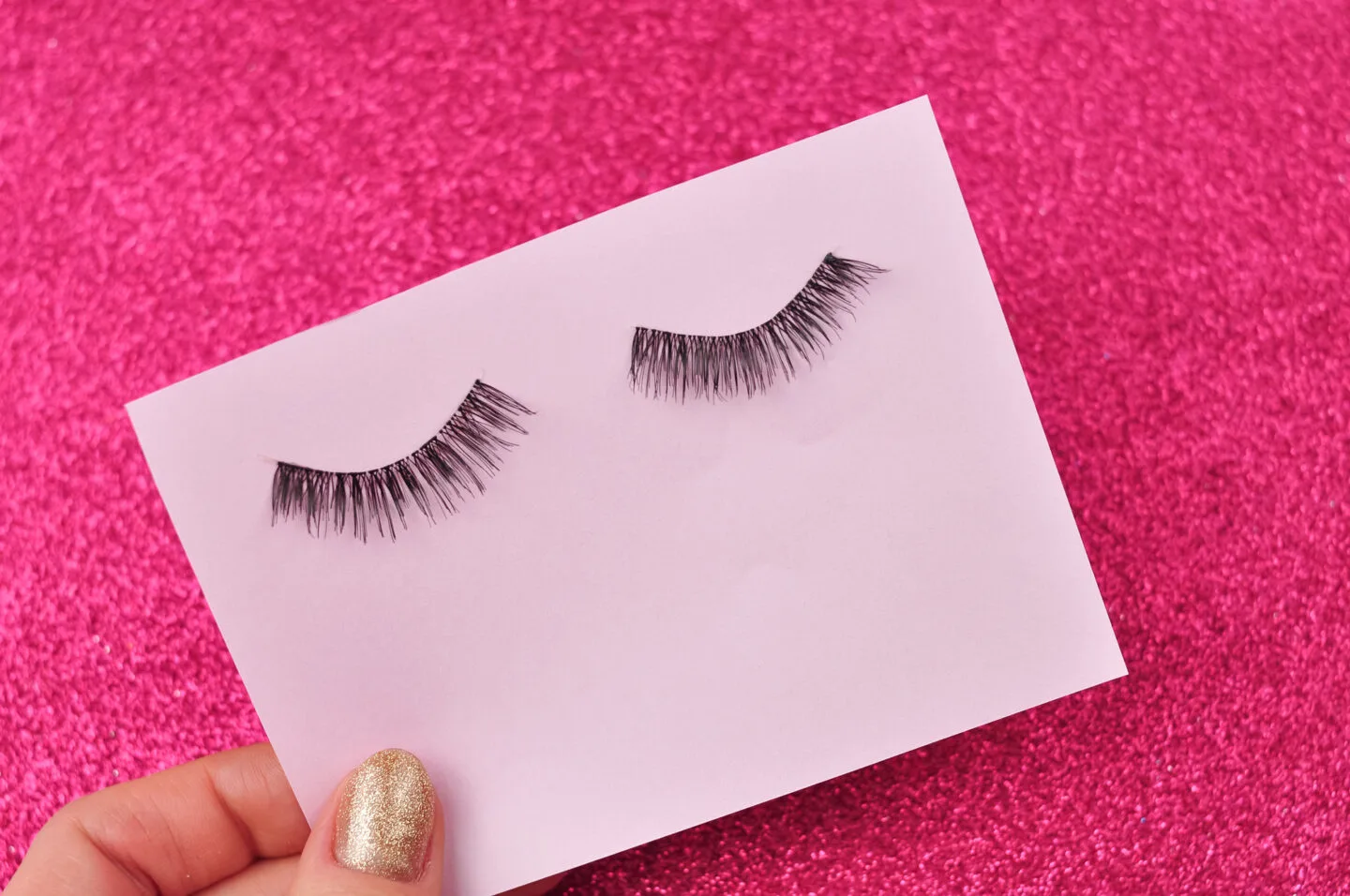 How To Decide The Best False Lashes Style For Your Eye Shape?