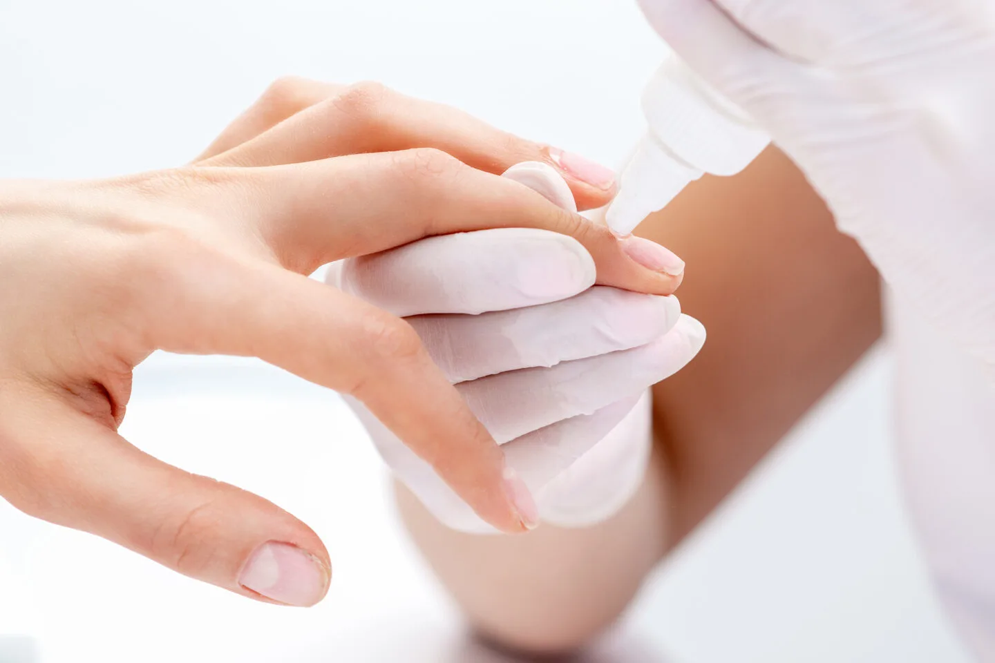 How To Remove Eyelash Adhesive From Your Nails?