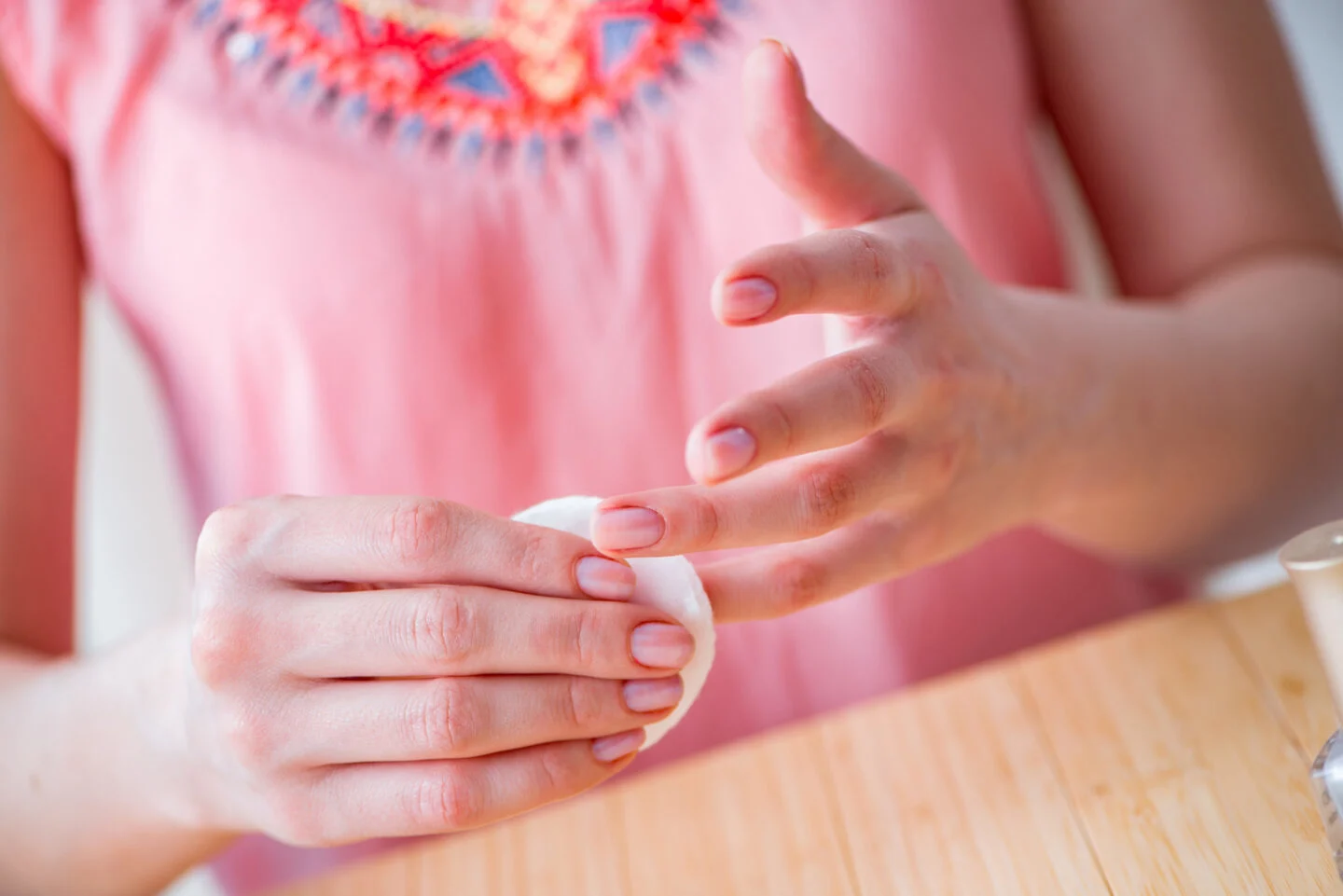 How to Soak Nails Off Without Acetone