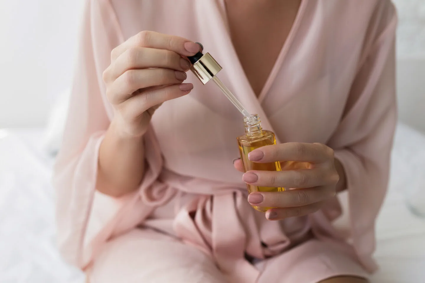 What Is Hyaluronic Acid Serum?
