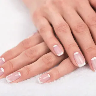 What Are Solar Nails? Why Should You Try A Solar Nails Manicure?