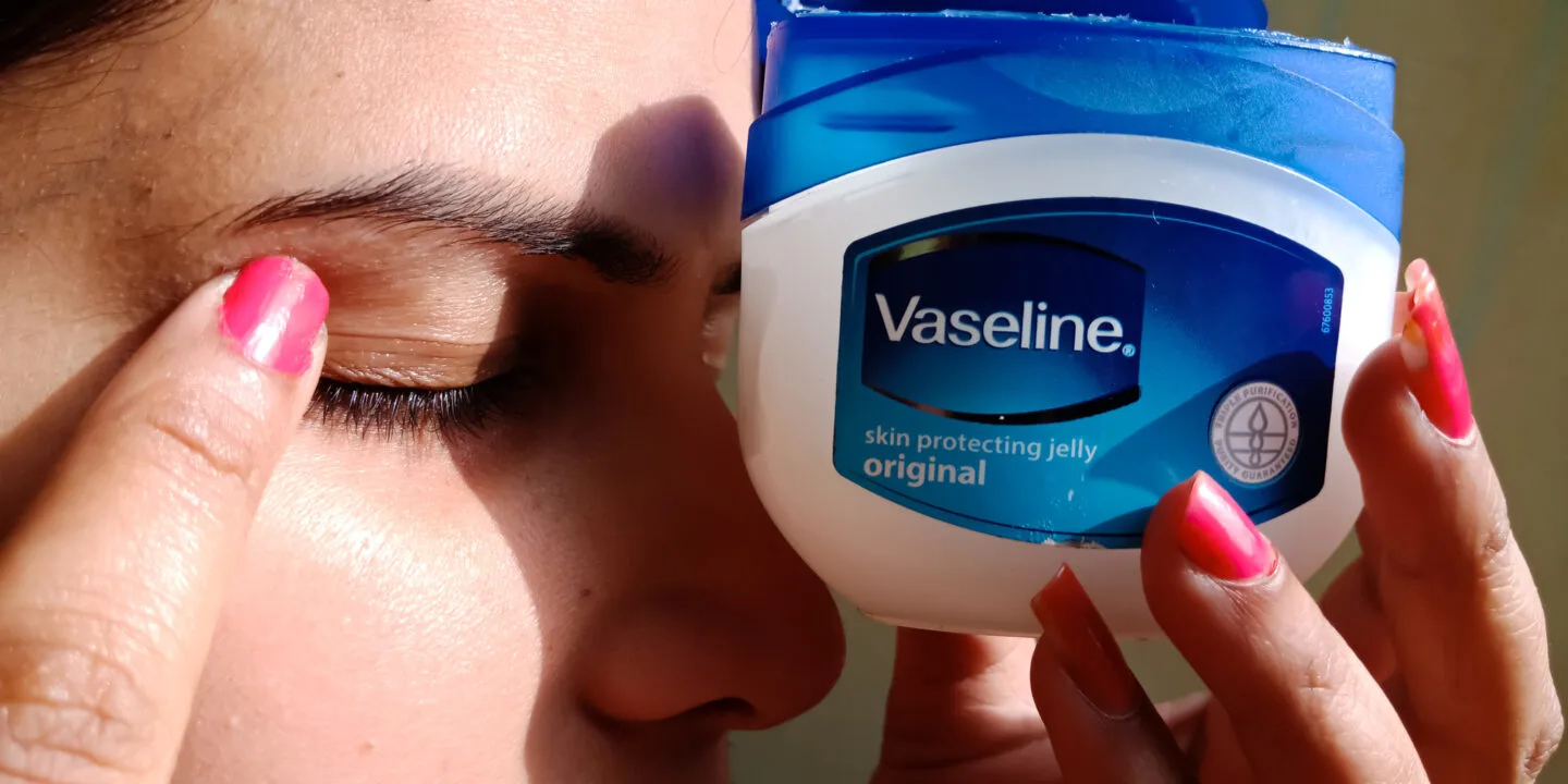 What Are The Beauty Benefits Of Vaseline?