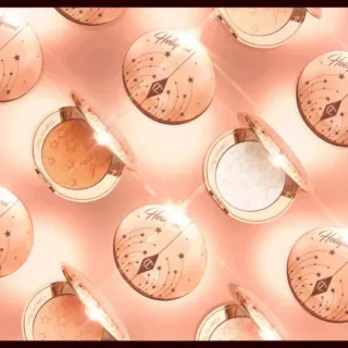 Charlotte Tilbury Hollywood Glow Glide Face Architect Хайлайтъри
