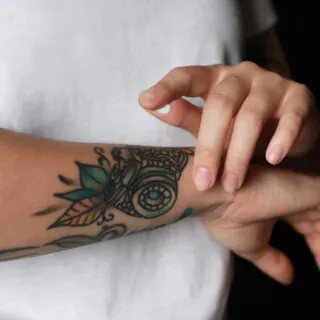 How to Sleep with Aquaphor on Tattoo