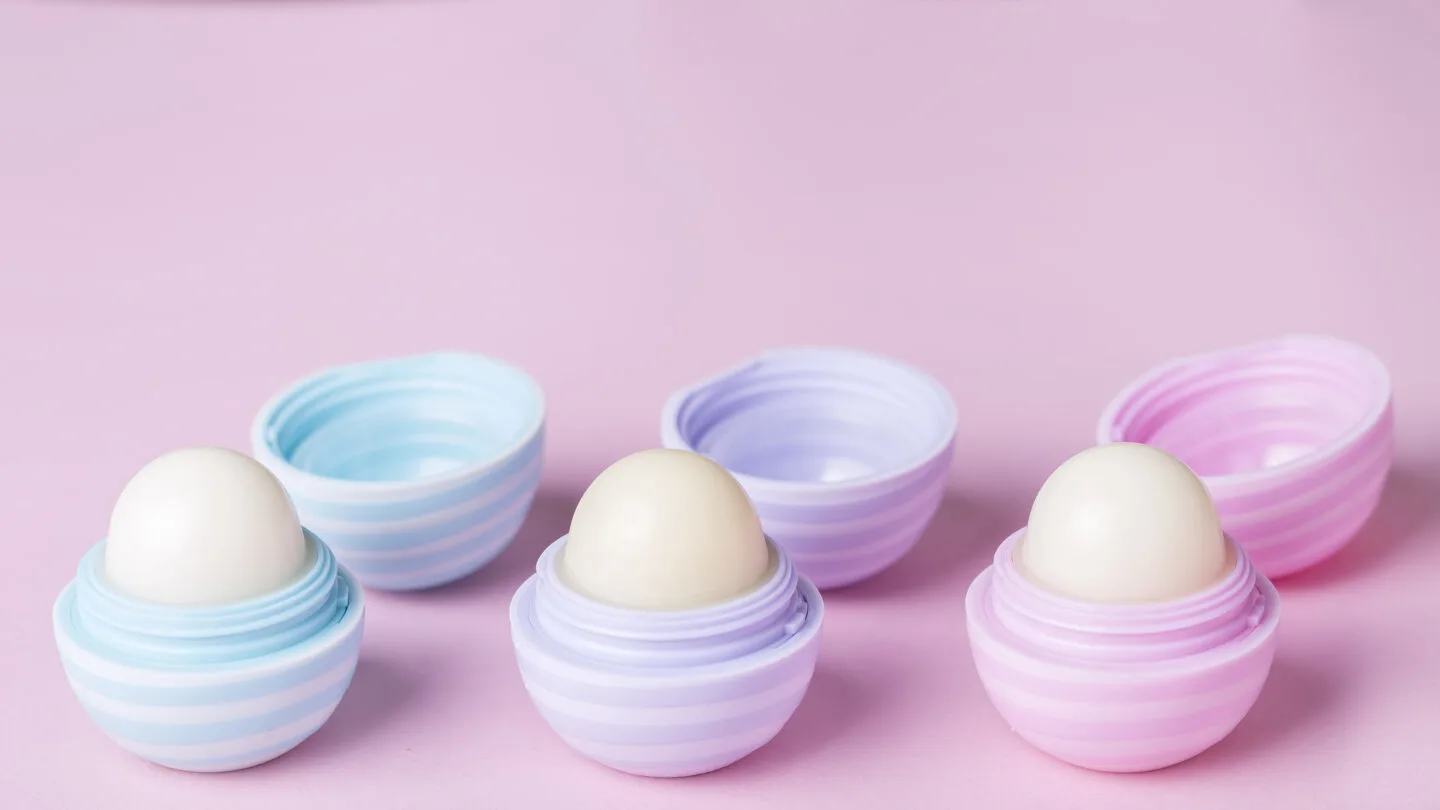 Is It Safe To Use EOS Lip Balms (Following The Resolved 2016 Lawsuit)?