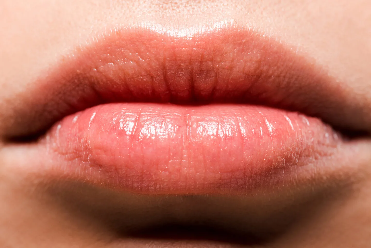 Does EOS Make Your Lips More Chapped?