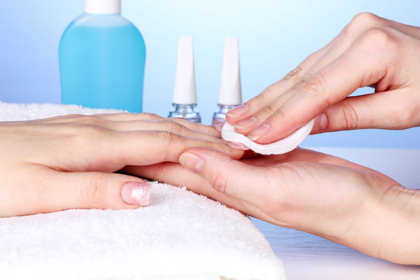Does Nail Polish Remover Expire? (March 2023) Does Nail Polish Remover Expire? (March 2023)