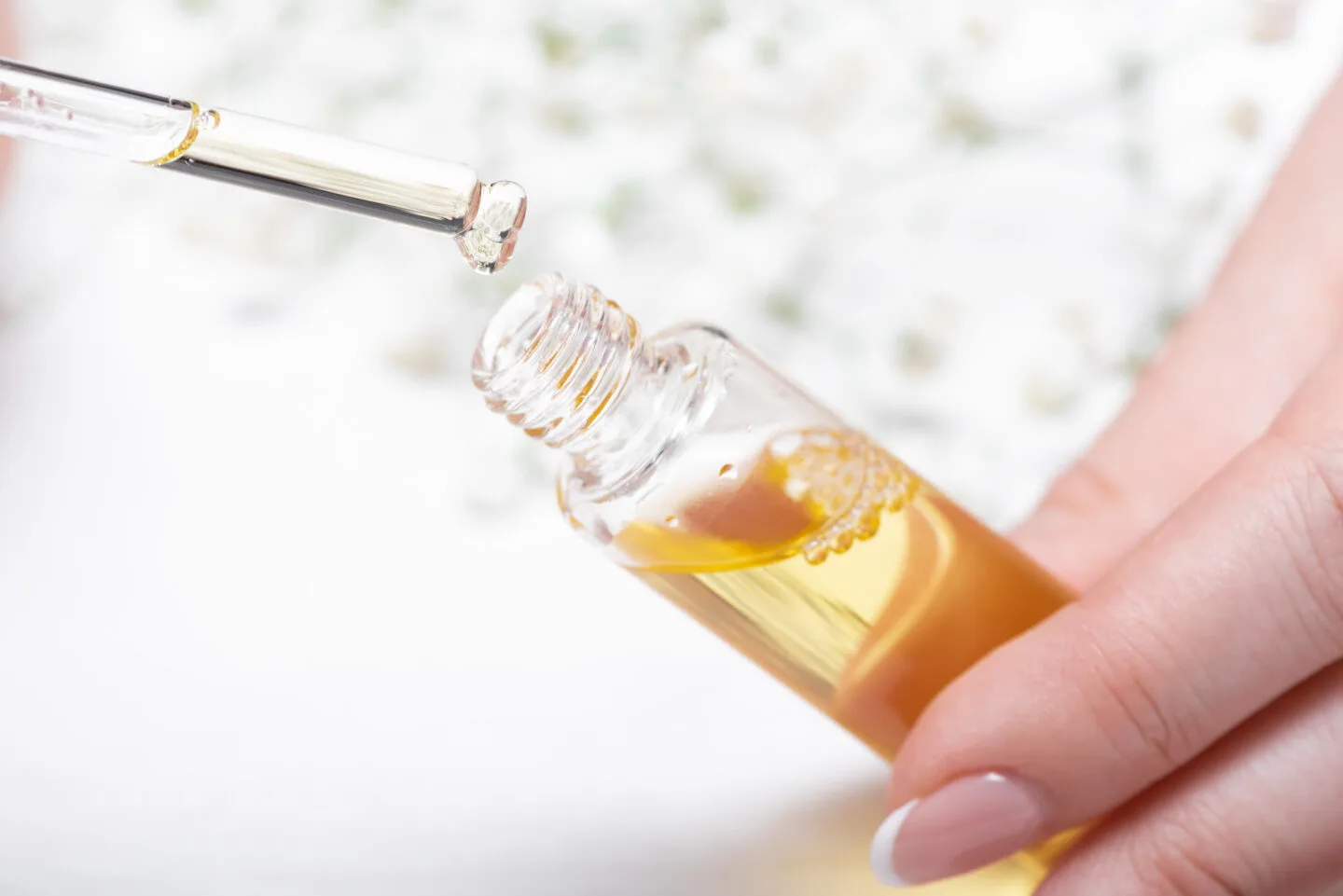 Can Cuticle Oil Help Improve Flexible Nails?