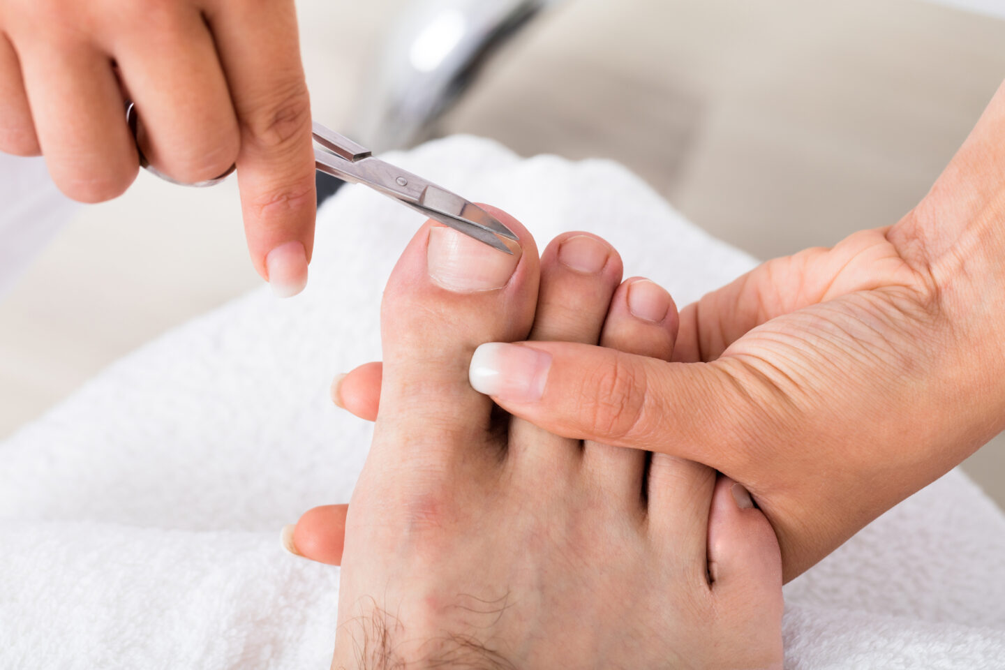 What Causes An Ingrown Toenail?