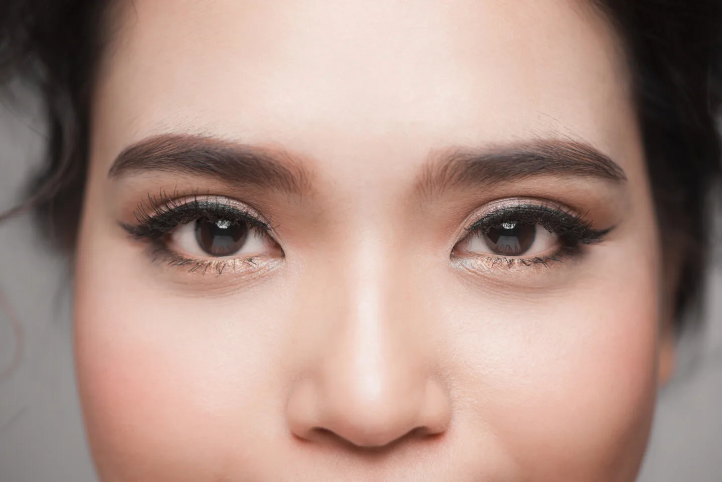 What Can You Do When You Get An Eyelash In Eye?