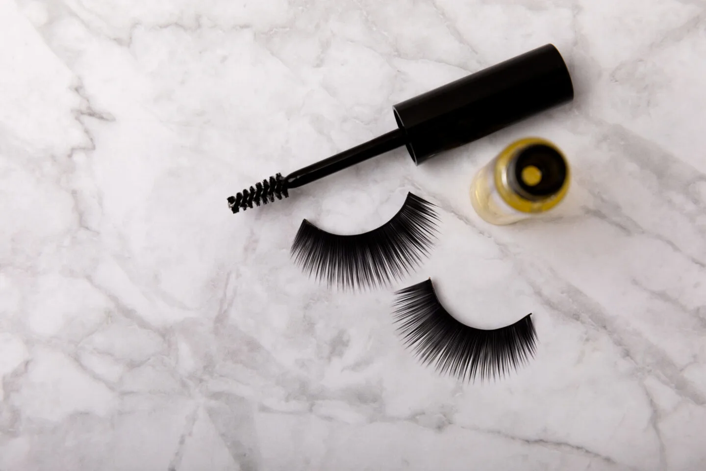 How Do Genetics Affect Our Natural Eyelashes Length?