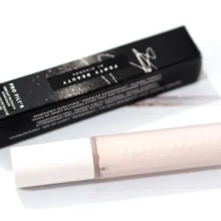 Fenty Beauty Pro Filtr Instant Retouch коректор