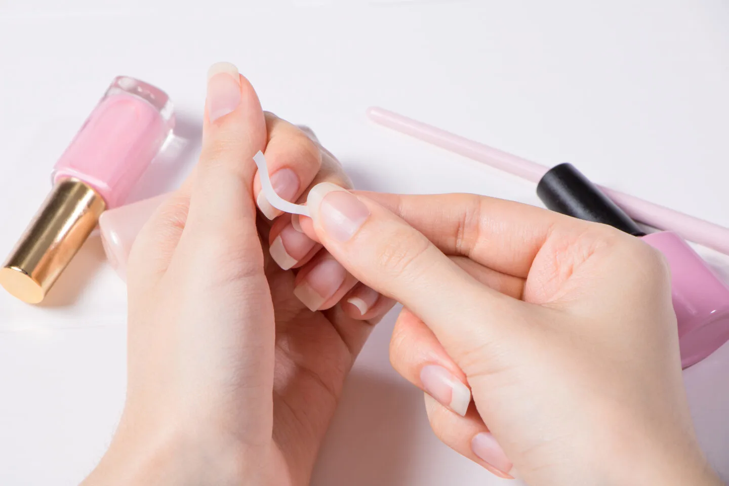 Cost Saving Tips for Getting a French Tip Manicure
