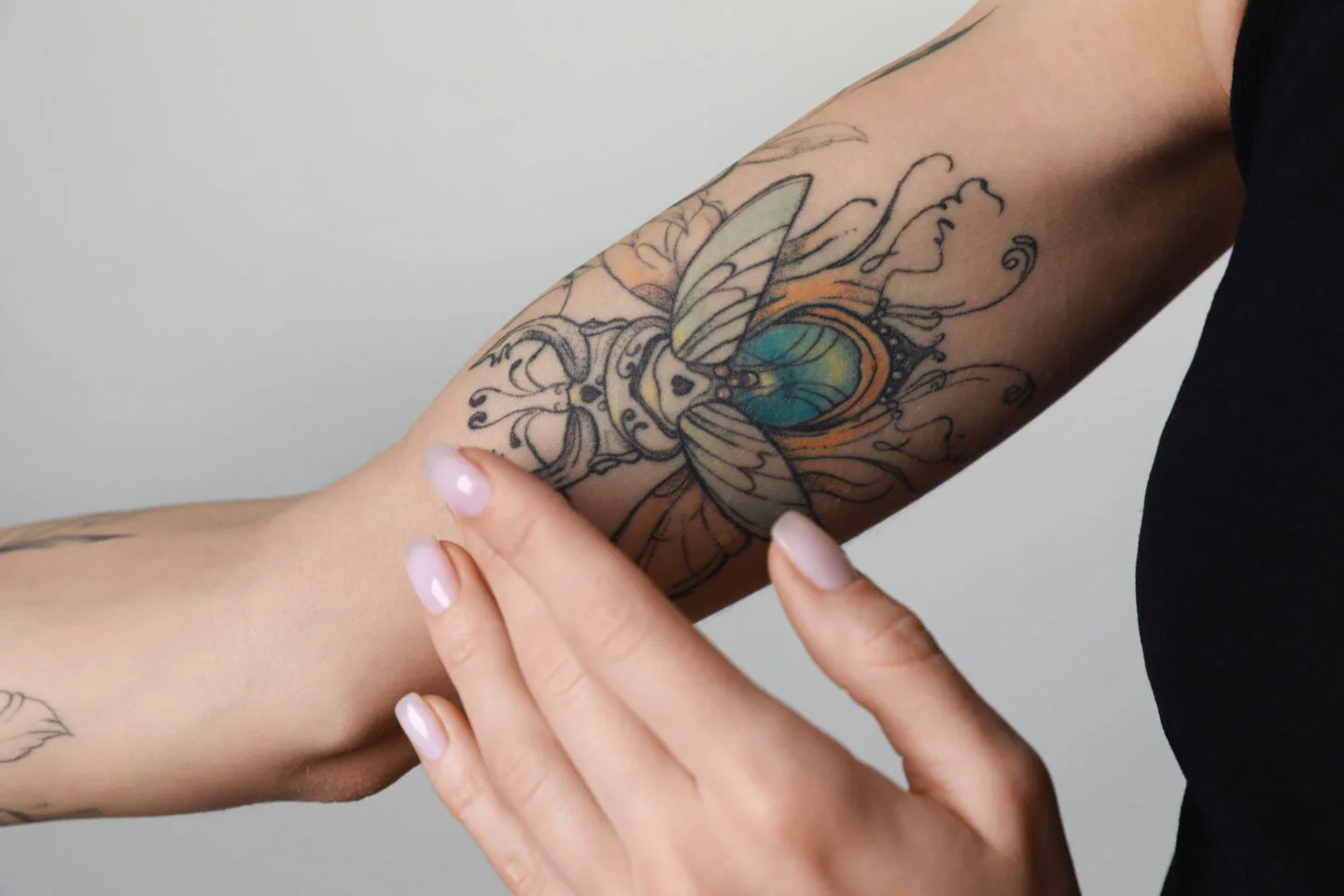 Is Cetaphil Soap Good For Tattoos Benefits Pros And Cons   Coloringfoldercom