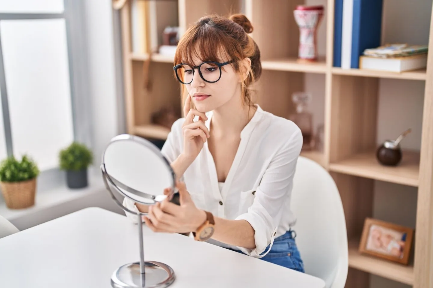 How To Stop False Lashes From Touching Your Glasses Lenses?