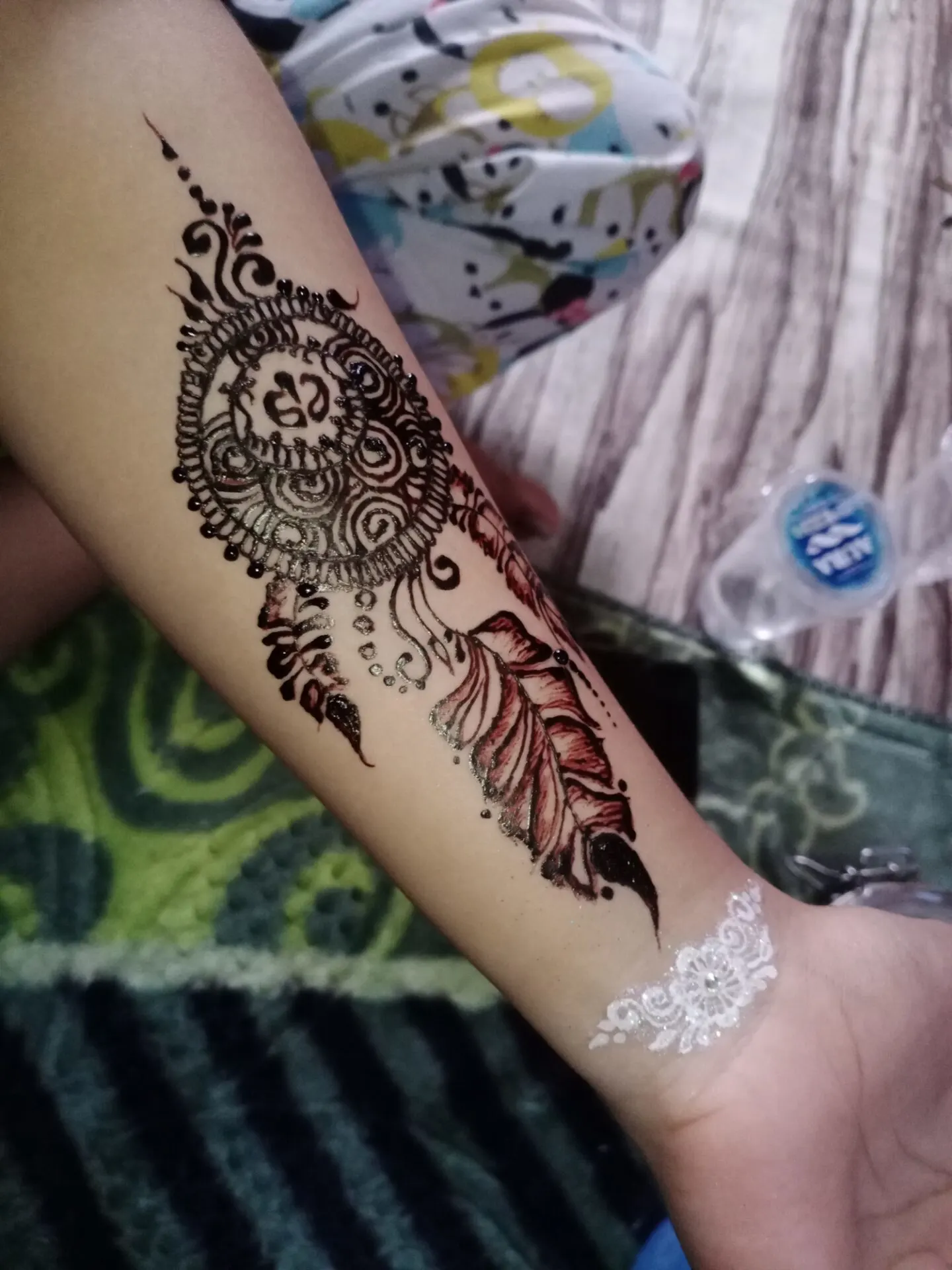 Using Natural Remedies To Get Henna Out
