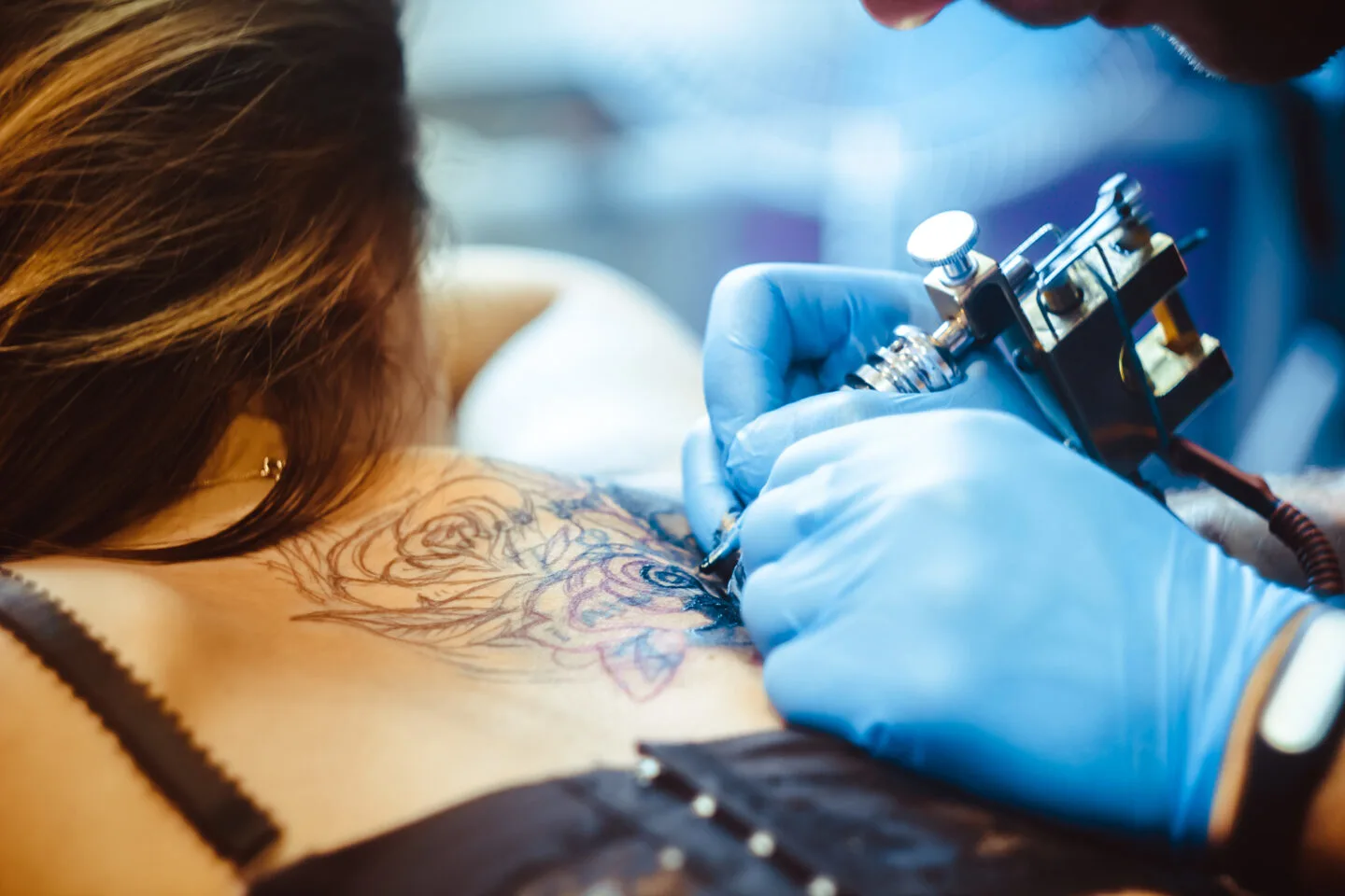 How To Apply Aquaphor On A Tattoo?
