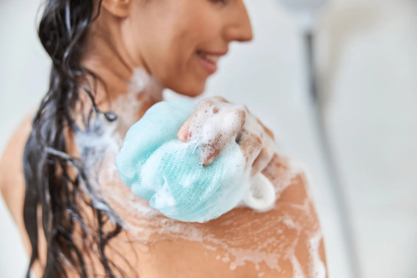 What Are The Benefits Of Exfoliating The Skin?