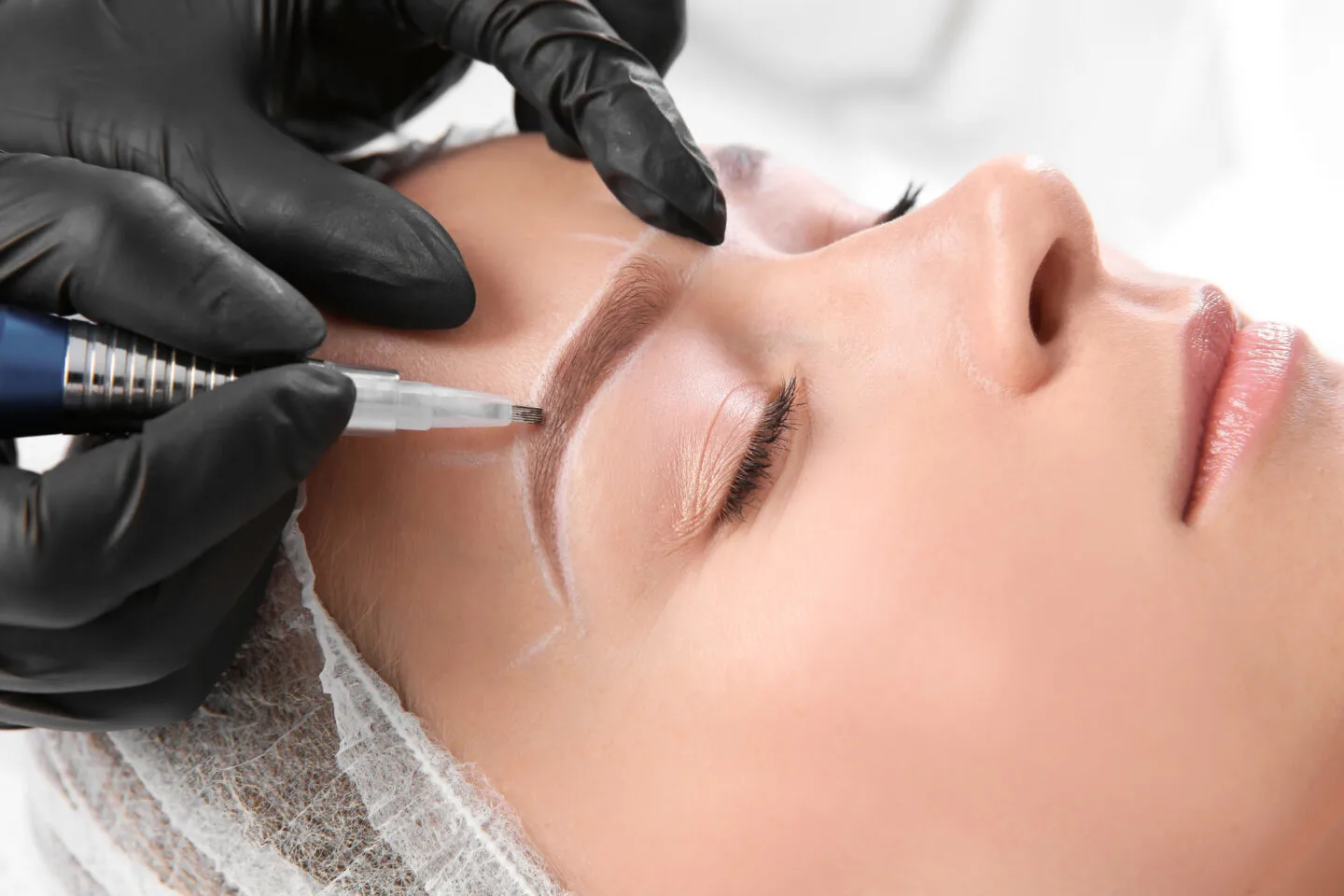 What Is The Difference Between Microblading And Eyebrow Tattoos?