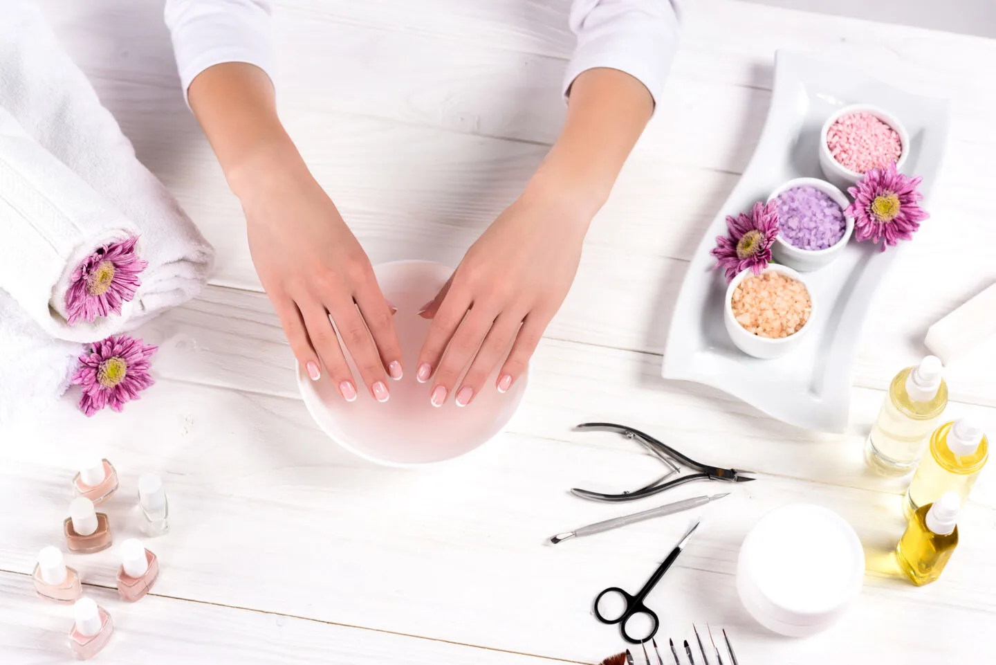 How Long Does It Take For Gel Nails To Start Lifting?