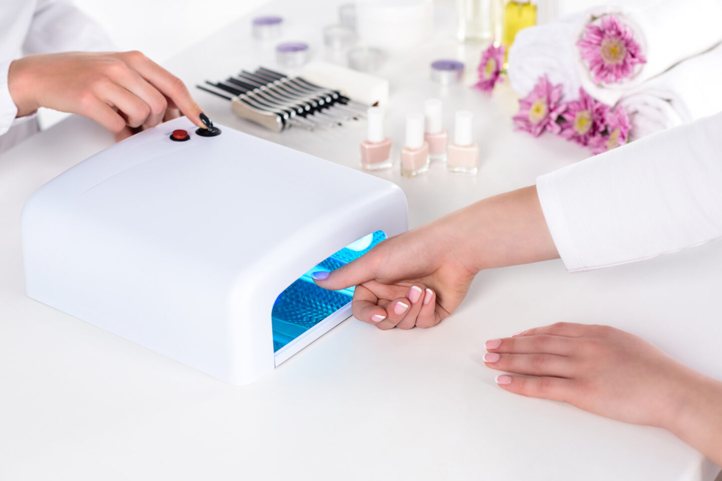 How To Fix Gel Nails That Have Lifted At Home?