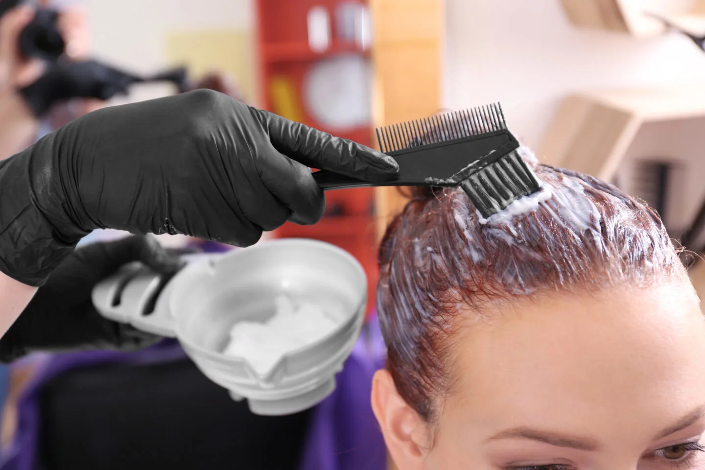 What Is The Difference Between Semi Permanent Hair Dye and Permanent Hair Dye?