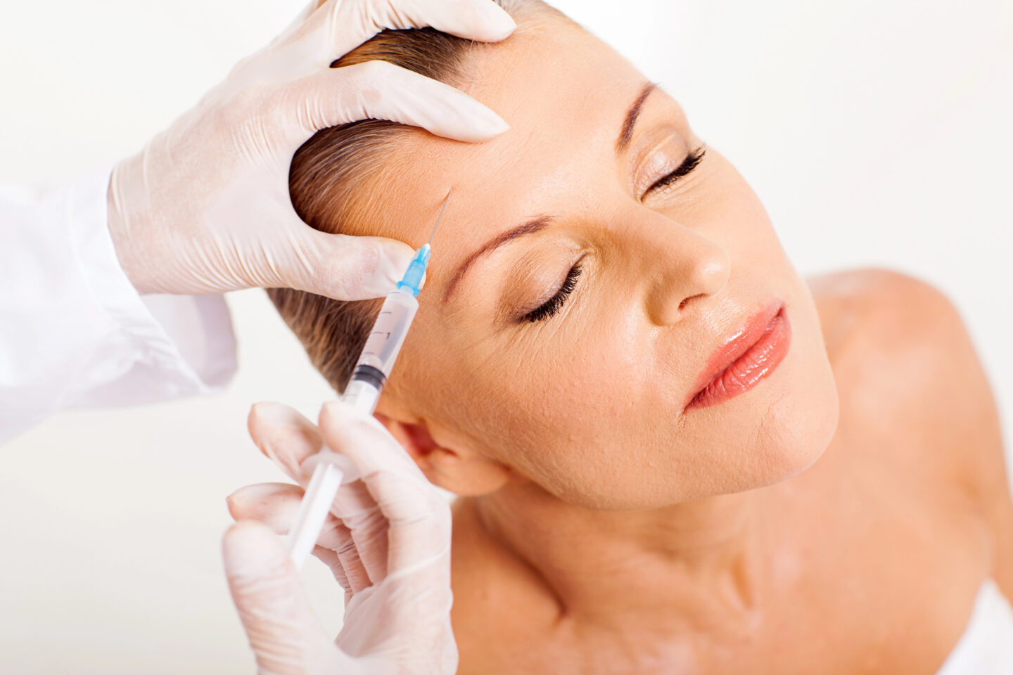 Liquid Facelift vs Traditional Facelift What Is the Real Difference?