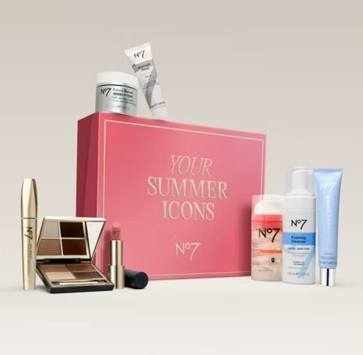 No7 Your Summer Icons 8-Piece Beauty Vault 2026