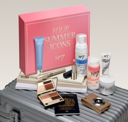 No7 Your Summer Icons 8-Piece Beauty Vault 2026