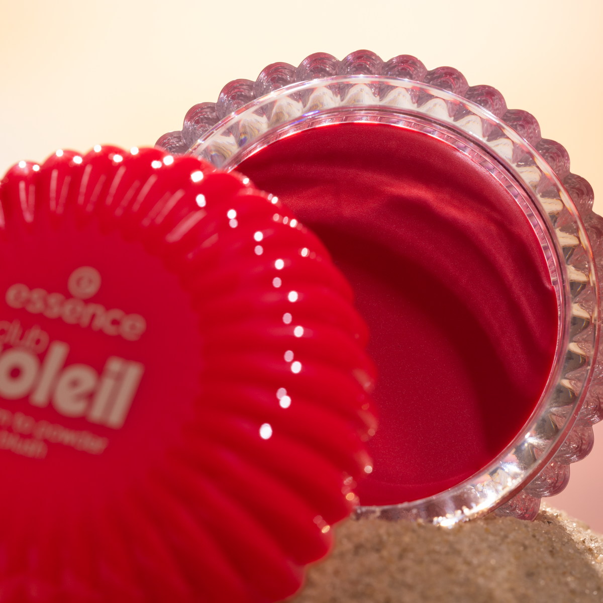 Essence Club Soleil Summer Collection 9 Essence Club Soleil Cream To Powder Blush in 01 Guava Sunset